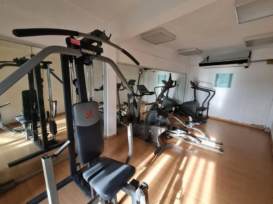 Lovely Waterfront Riverbank Suite With Pool Kuching Zewnętrze zdjęcie